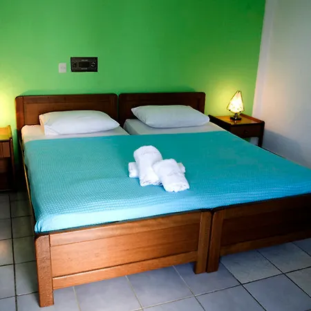 Theo Boutique Hotell 3*