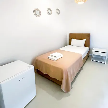 Theo Boutique 3* Kriopigi