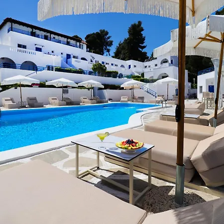 Theo Boutique Hotel 3*