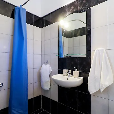 Theo Boutique Hotel 3*