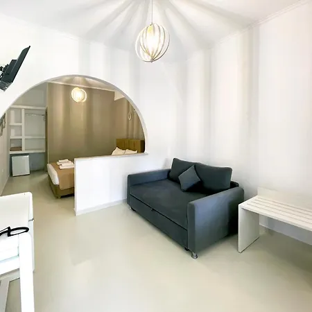 Theo Boutique Hotel 3*