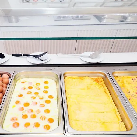 Theo Boutique Hotel 3*