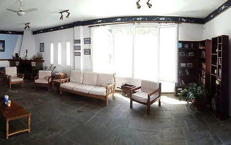 Theo Boutique Kriopigi