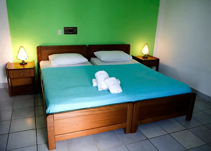 Theo Boutique Hotel 3*